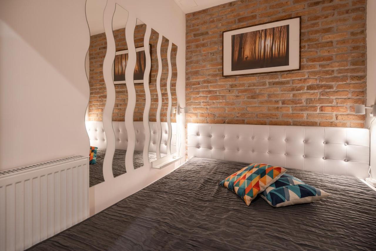 Architecture Fan'S Apartment Near Opera House Budapest Exterior photo